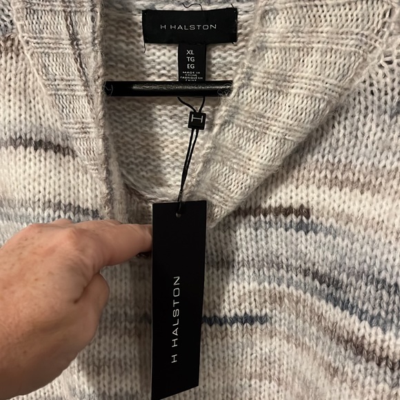 NWT H HALSTON Puff sleeve sweater size XL - Picture 6 of 8